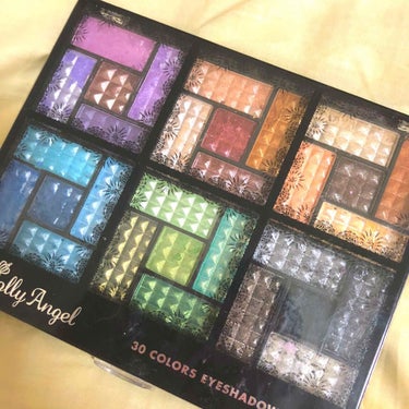 30COLORSEYESHADOWPALETTE/Dolly Angel/アイシャドウパレットを使ったクチコミ（1枚目）