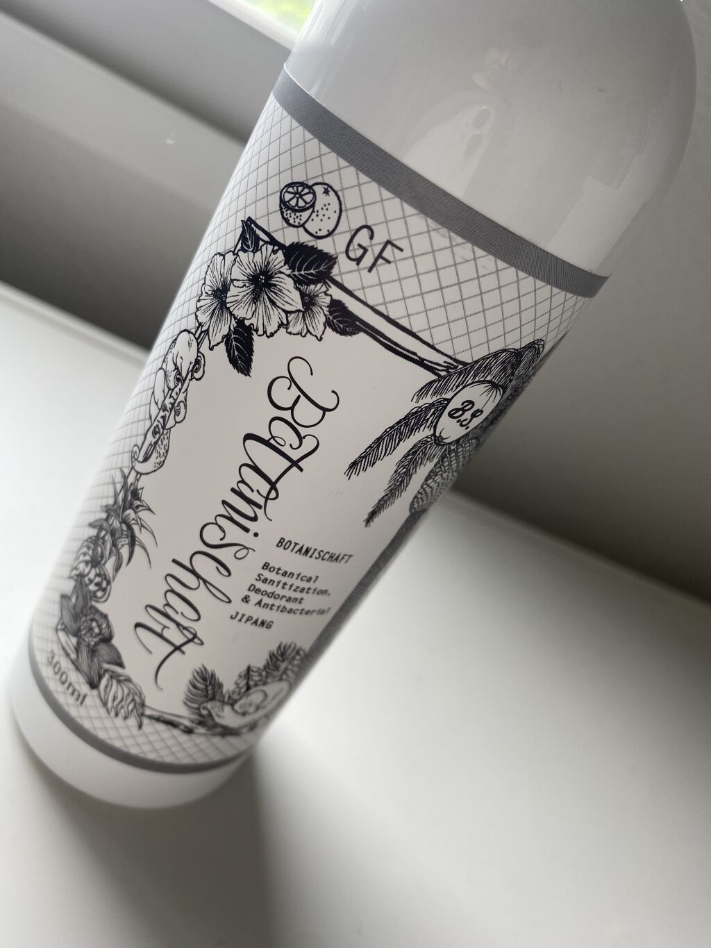ボタニシャフト 植物性除菌消臭剤スプレー グレープフルーツの香り/BOTANISCHAFT/その他を使ったクチコミ（2枚目）