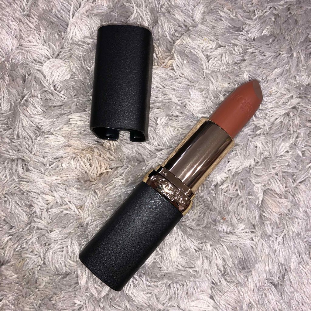 カラーリッシュモイストマットN/ロレアル パリ/口紅を使ったクチコミ（1枚目）