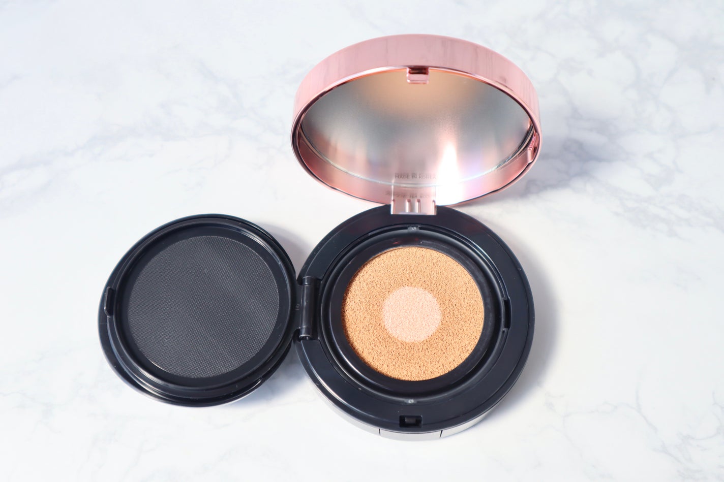 フローレス ルミエール ラディアンス パーフェクティング クッション/ローラ メルシエ/クッションファンデーションを使ったクチコミ(3枚目)