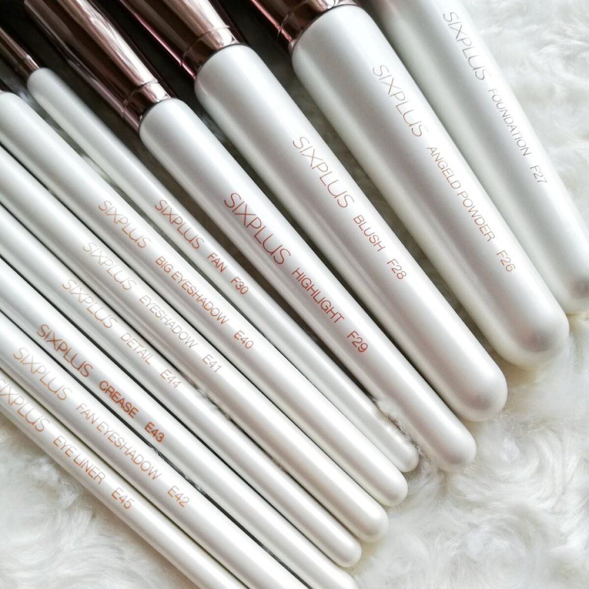 SIXPLUS エレガンスシリーズ ホワイトパール メイクブラシ11本セット/SIXPLUS/メイクブラシを使ったクチコミ(6枚目)
