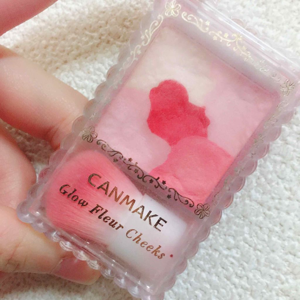 グロウフルールチークス/キャンメイク/パウダーチークを使ったクチコミ（1枚目）