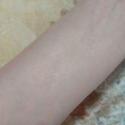 スターダストダイヤモンドハイライトパウダー/PERFECT DIARY/パウダーハイライトを使ったクチコミ(6枚目)