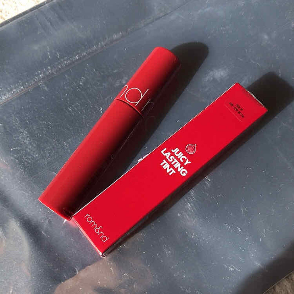 ジューシーラスティングティント/rom&nd/リップティントを使ったクチコミ（1枚目）