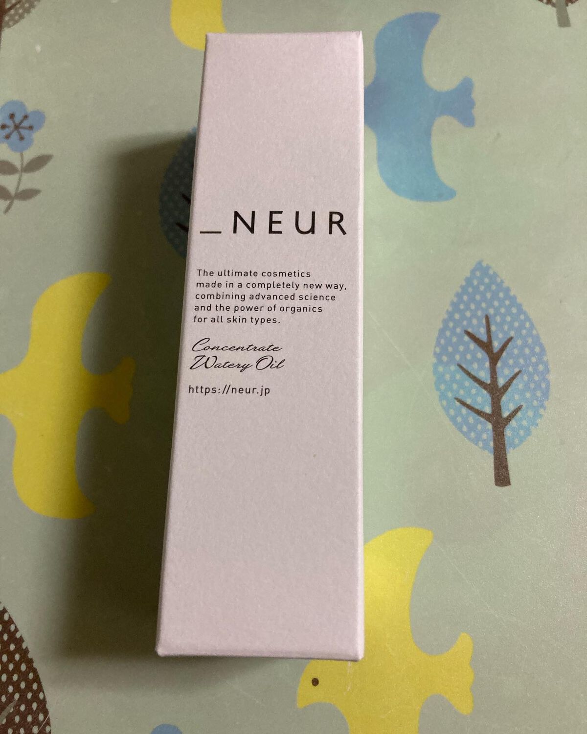 にゃんこ on LIPS 「_NEURアンダーノイルタイムレスジェリーセラム試してみました..」(1枚目)