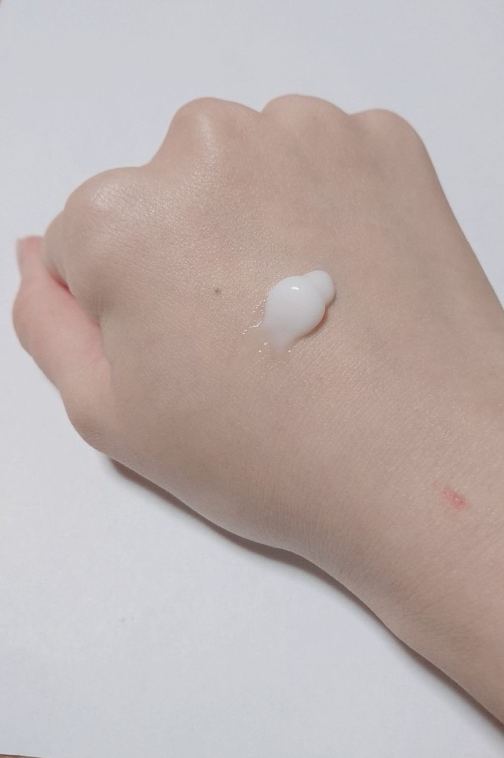 薬用ホワイトニング ハンドクリーム モイストジェル/コエンリッチQ10/ハンドクリームを使ったクチコミ(2枚目)