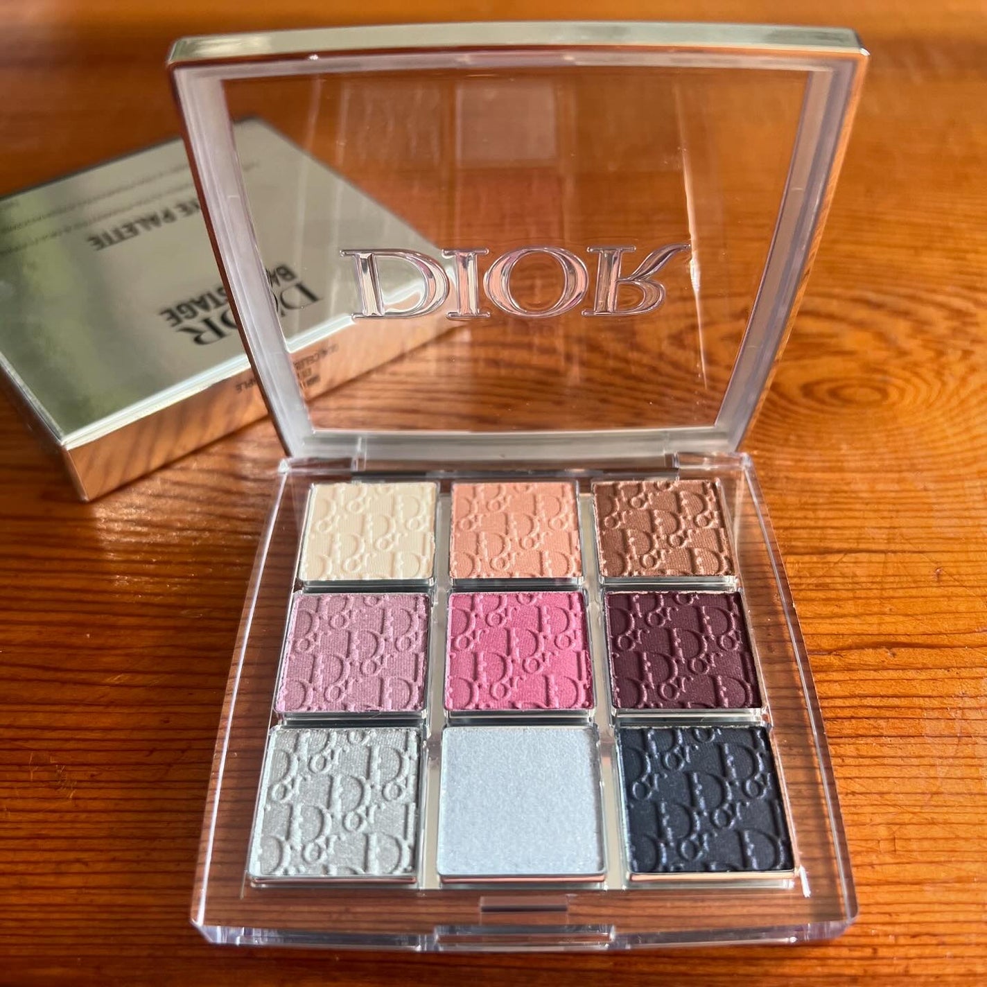 ディオール バックステージ アイ パレット/Dior/アイシャドウパレットを使ったクチコミ(5枚目)