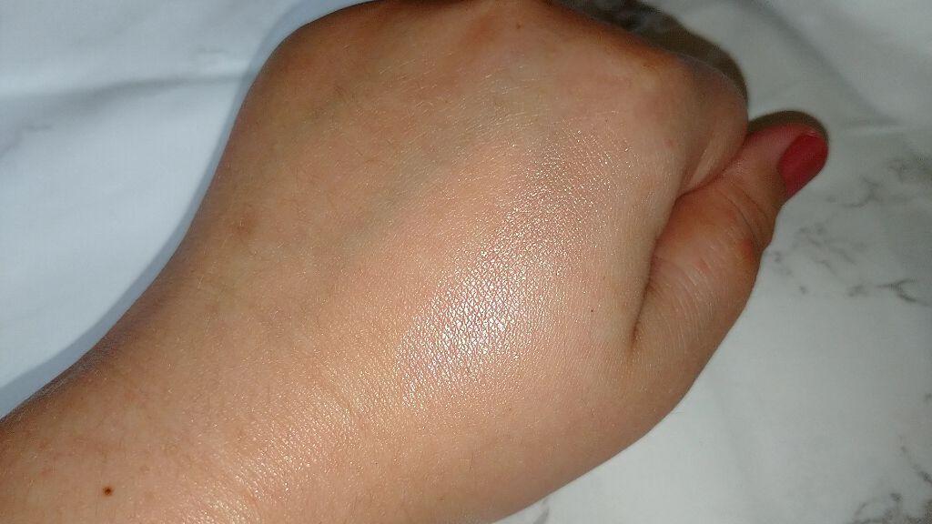 UR GLAM　POWDER EYESHADOW/U R GLAM/単色アイシャドウを使ったクチコミ（3枚目）