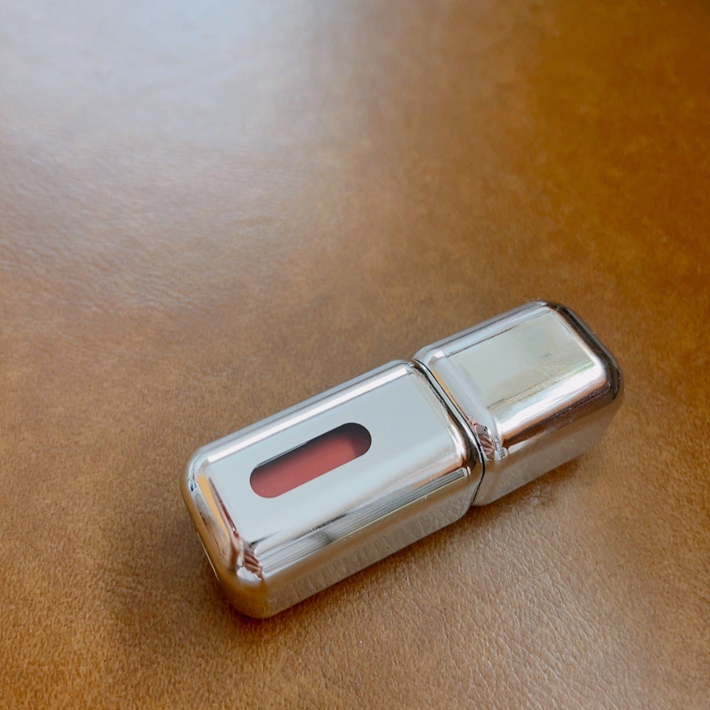 アンシーン ミラーティント/Oddtype/リップティントを使ったクチコミ(3枚目)