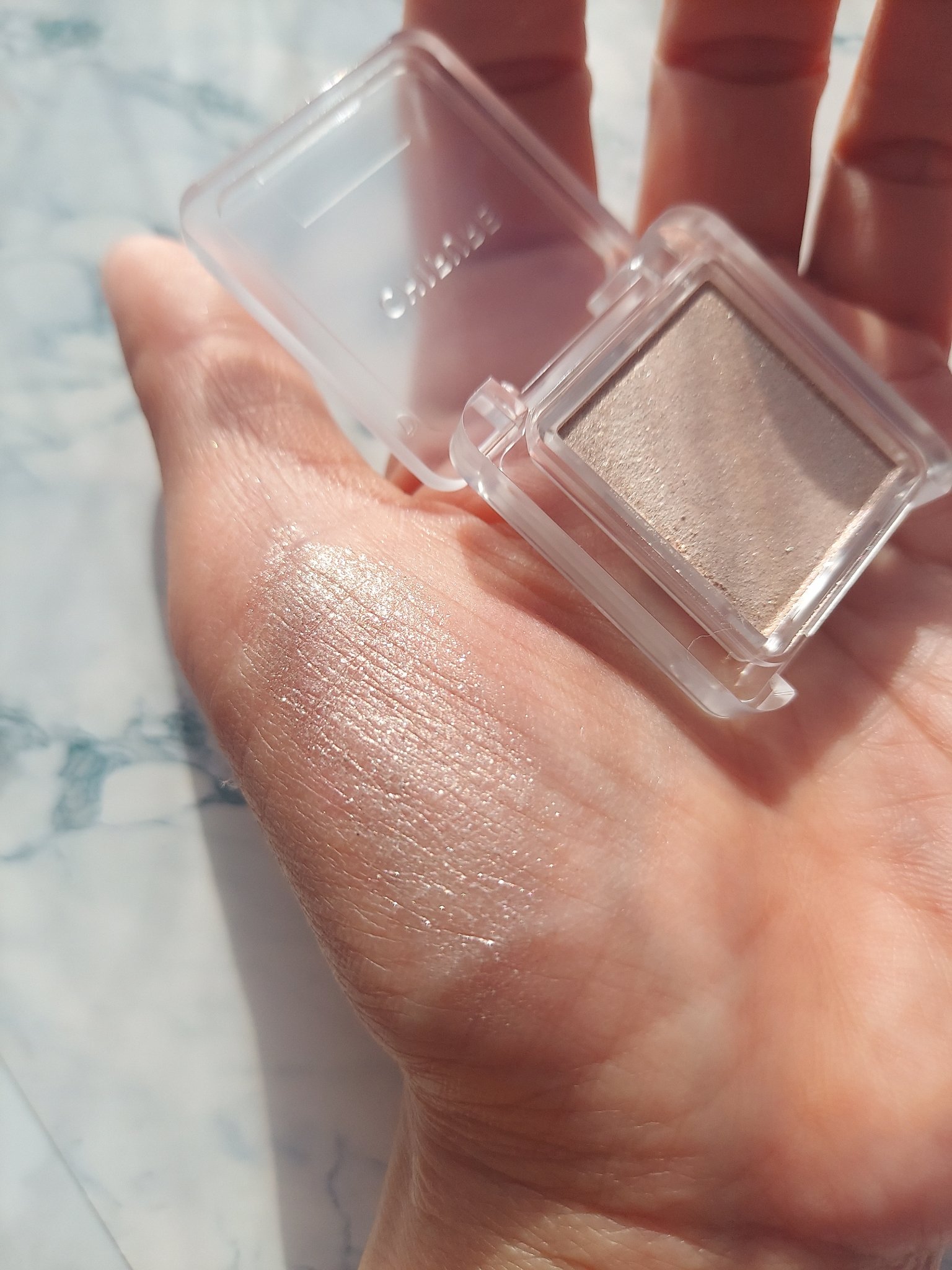 シングル カラー アイシャドウ 102 ピンク系/ちふれ/単色アイシャドウを使ったクチコミ（3枚目）