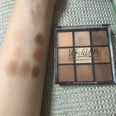 UR GLAM　BLOOMING EYE COLOR PALETTE/U R GLAM/パウダーアイシャドウを使ったクチコミ（3枚目）