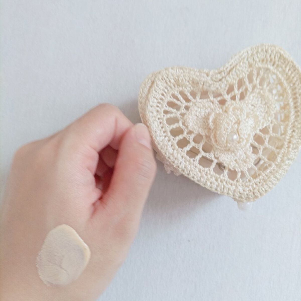 マットシフォン UVホワイトニングベースN/KiSS/化粧下地を使ったクチコミ(2枚目)