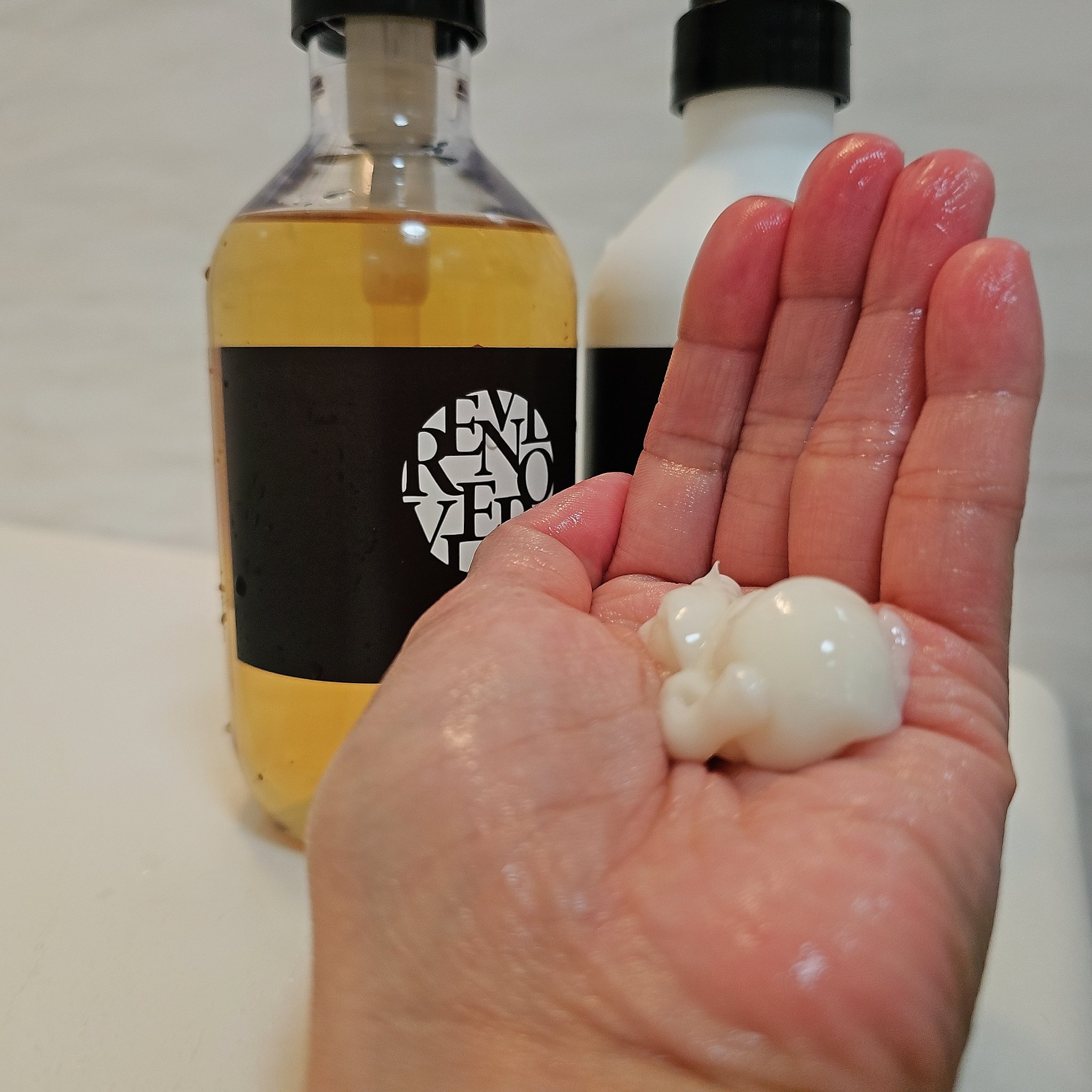 ムーランエムーラン・リノヴィールのヘアケア・スタイリングを使った