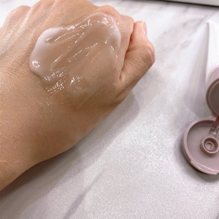 ワンダーハニー とろとろハンドクリーム サボンべべ/VECUA Honey/ハンドクリームを使ったクチコミ(4枚目)