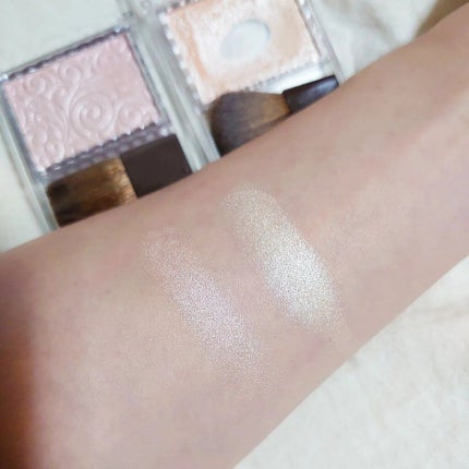 パールグロウハイライト/CEZANNE/パウダーハイライトを使ったクチコミ(2枚目)