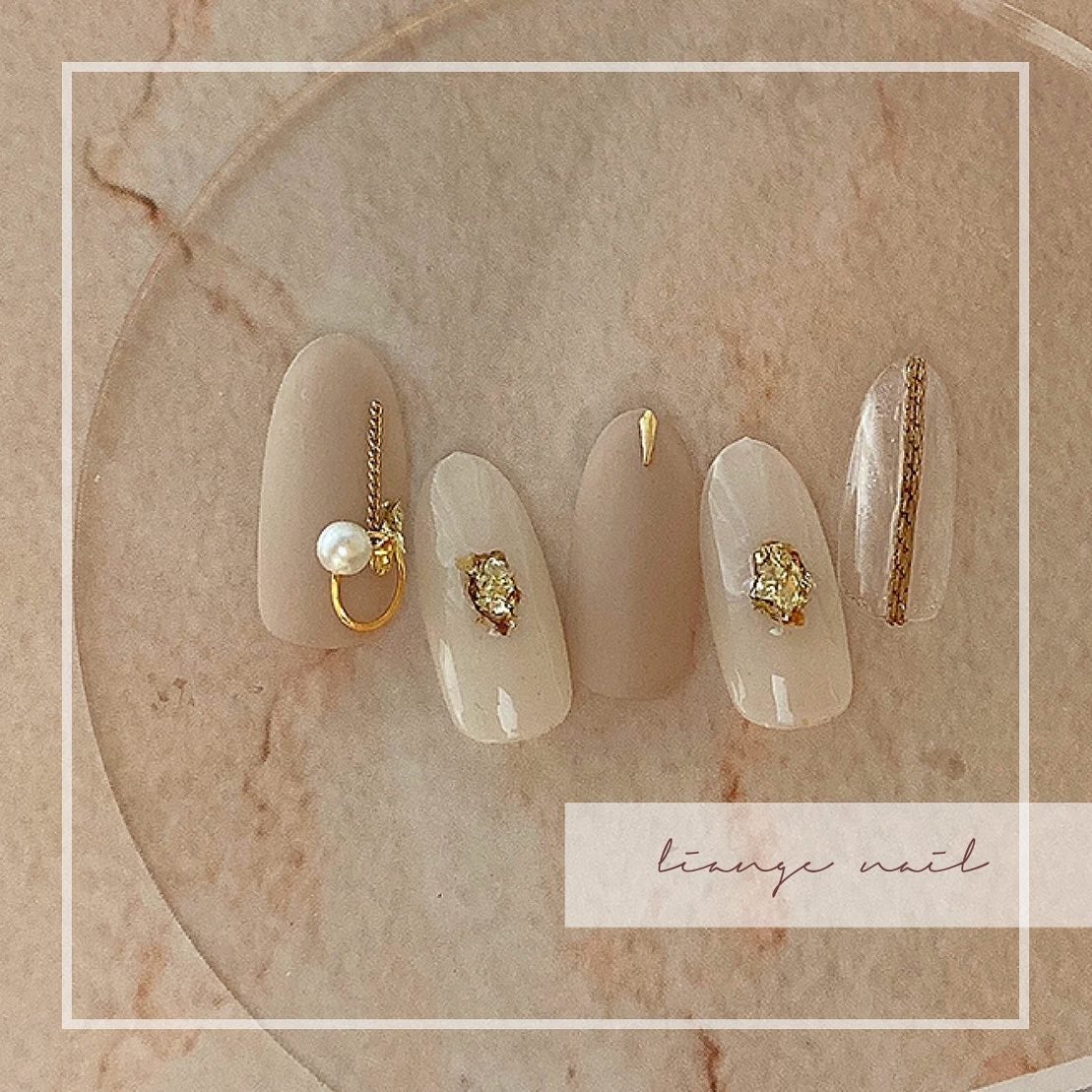 Yuki on LIPS 「.simple❤︎....Liangenail《リアンジェネ..」(1枚目)