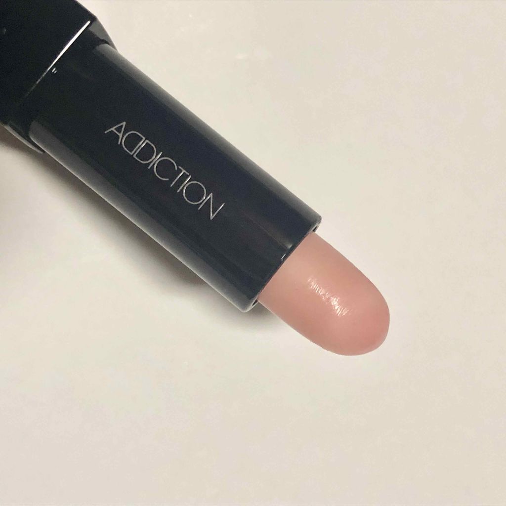 みみみちゃん on LIPS 「addictionストールンキスエンハンサー唇の水分量で色が変..」(2枚目)