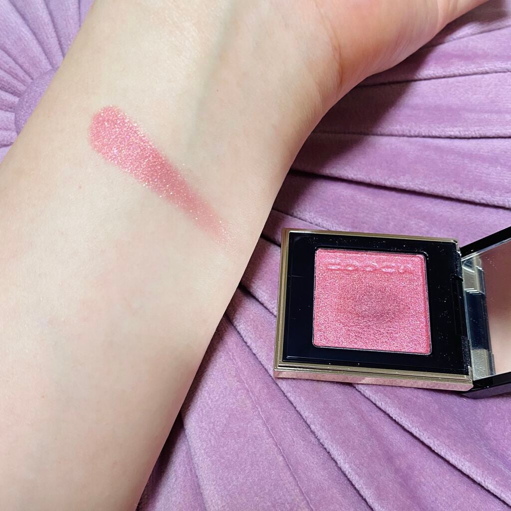 トーン タッチ アイズ/SUQQU/単色アイシャドウを使ったクチコミ(2枚目)