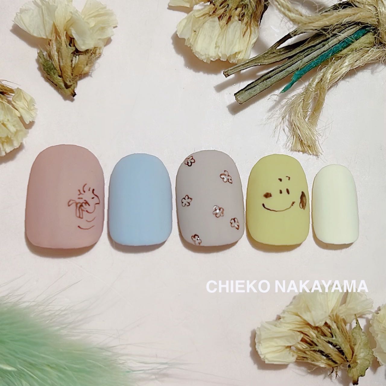 #手描きネイル,#ネイル,#スヌーピーネイルのネイルデザイン