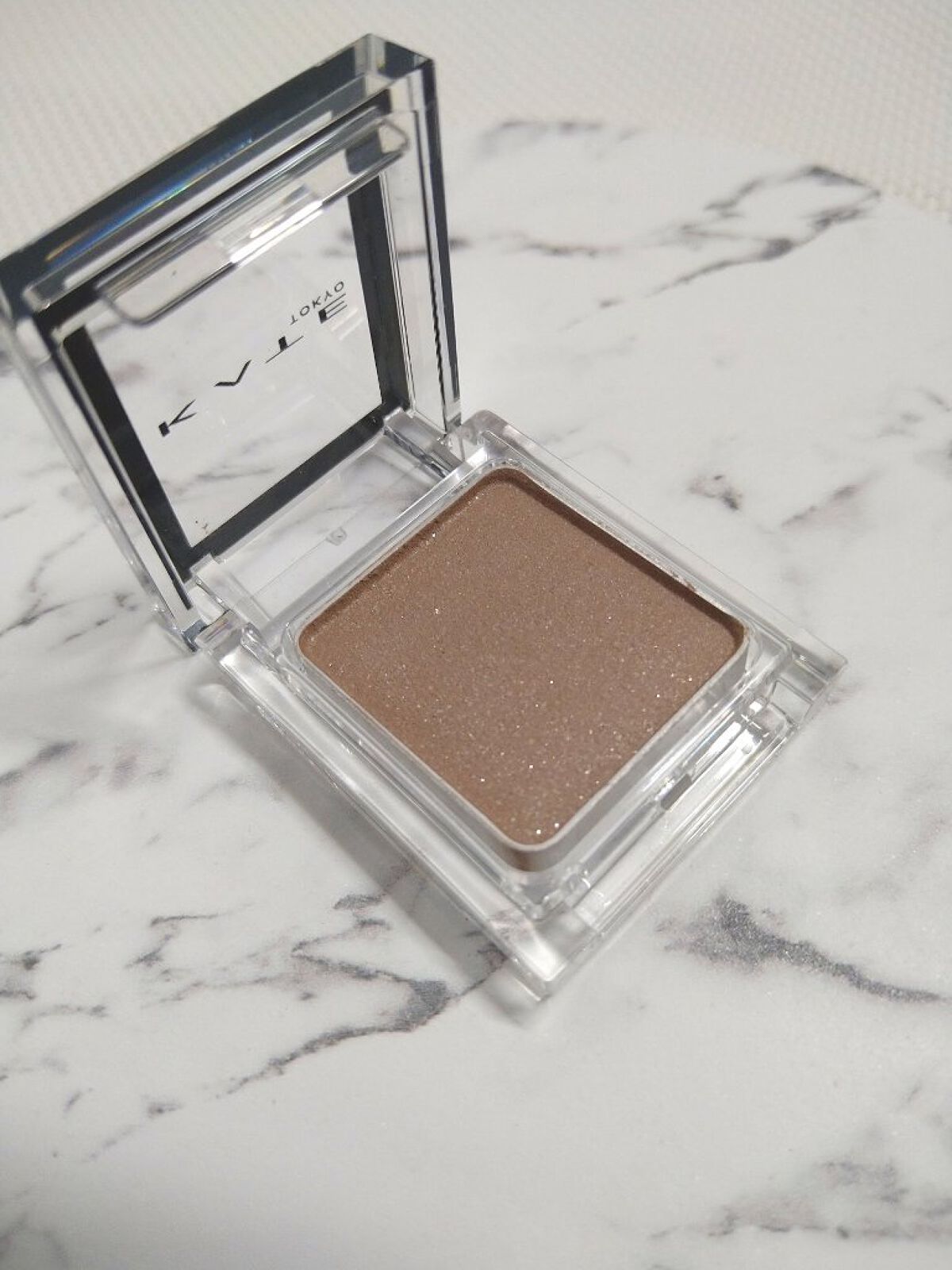 ケイト ザ アイカラー 064 グレイッシュブラウン/KATE/単色アイシャドウを使ったクチコミ（2枚目）