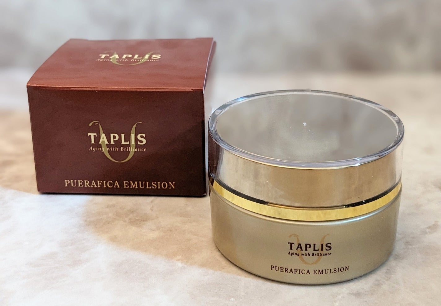 タプリス プエラフィカ エマルション/ドクターベルツ/フェイスクリームを使ったクチコミ(1枚目)