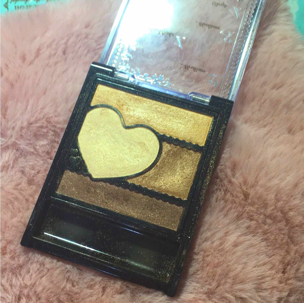 ロマンスハートアイズ/KiSS/アイシャドウパレットを使ったクチコミ（2枚目）