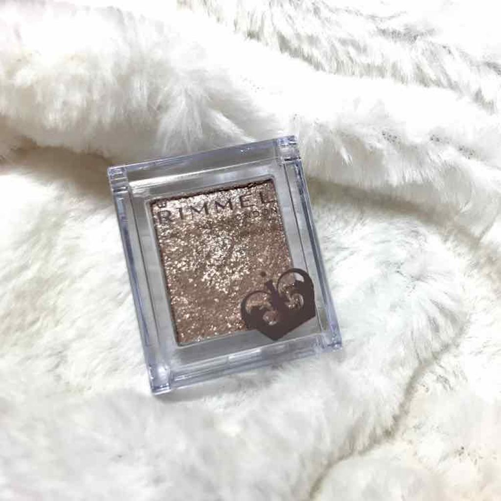 プリズム パウダーアイカラー/リンメル ロンドン/単色アイシャドウを使ったクチコミ（1枚目）