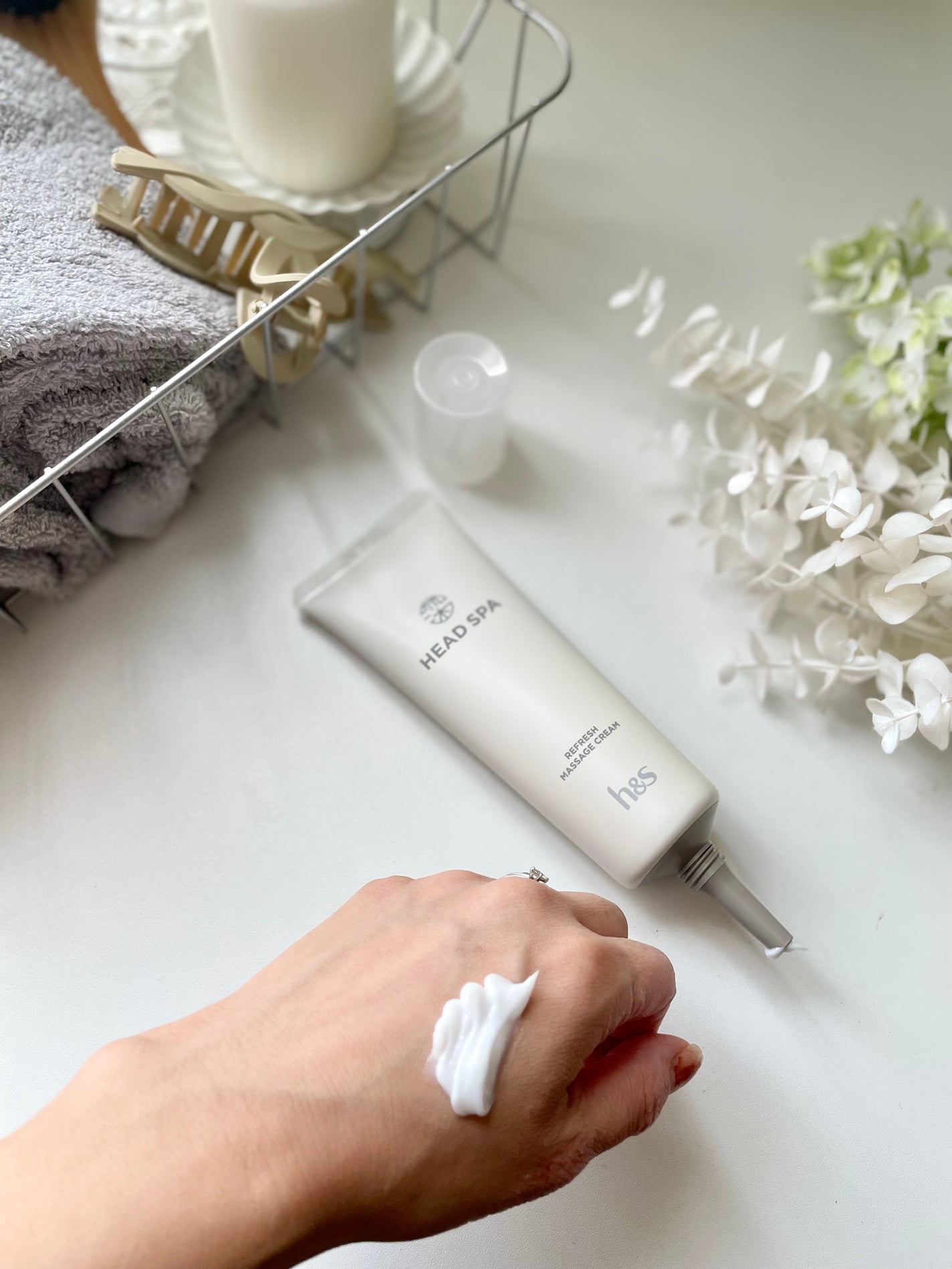 リフレッシュ マッサージクリーム/h&s/洗い流すヘアトリートメントを使ったクチコミ(4枚目)