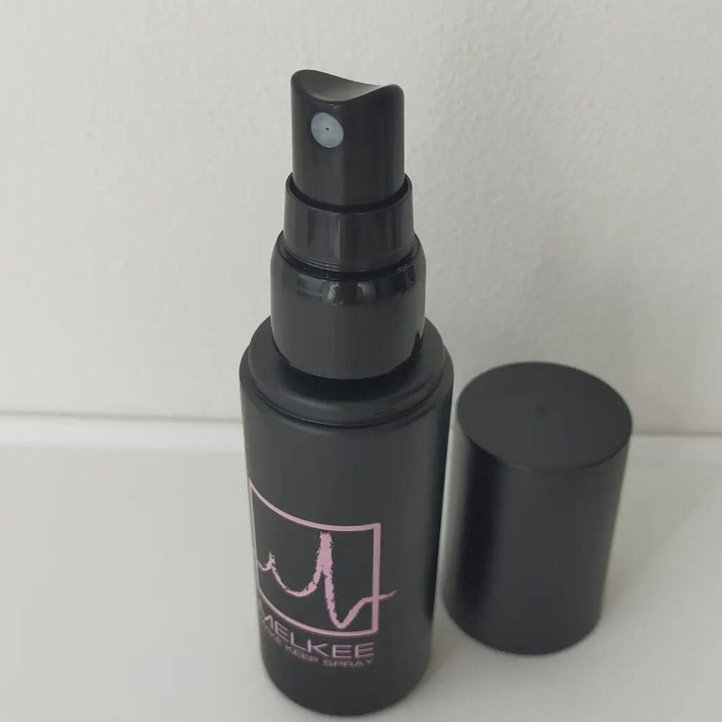 chohoho_s on LIPS 「MELKEEメイクキープスプレー初めてのメイクキープアイテム使..」(4枚目)