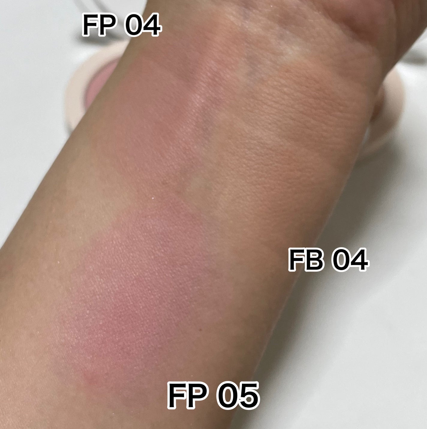 ベアブラッシャー パフ付き/フォレンコス/パウダーチークを使ったクチコミ(3枚目)