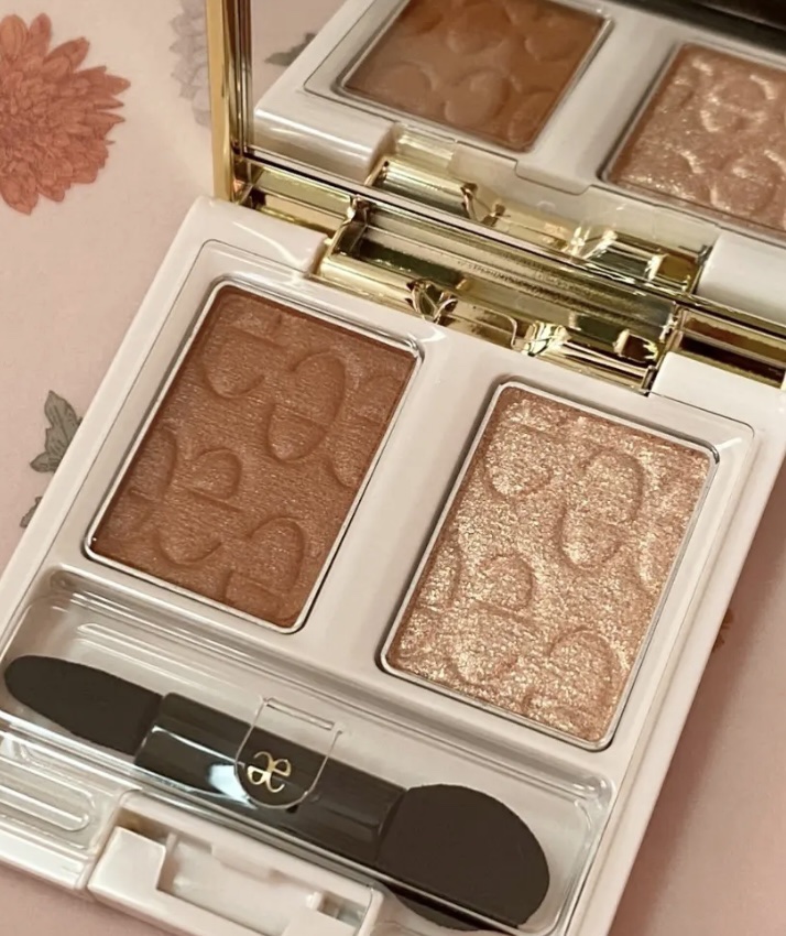 エレガンス エタンセル アルモニーアイズ/Elégance/アイシャドウパレットを使ったクチコミ（2枚目）