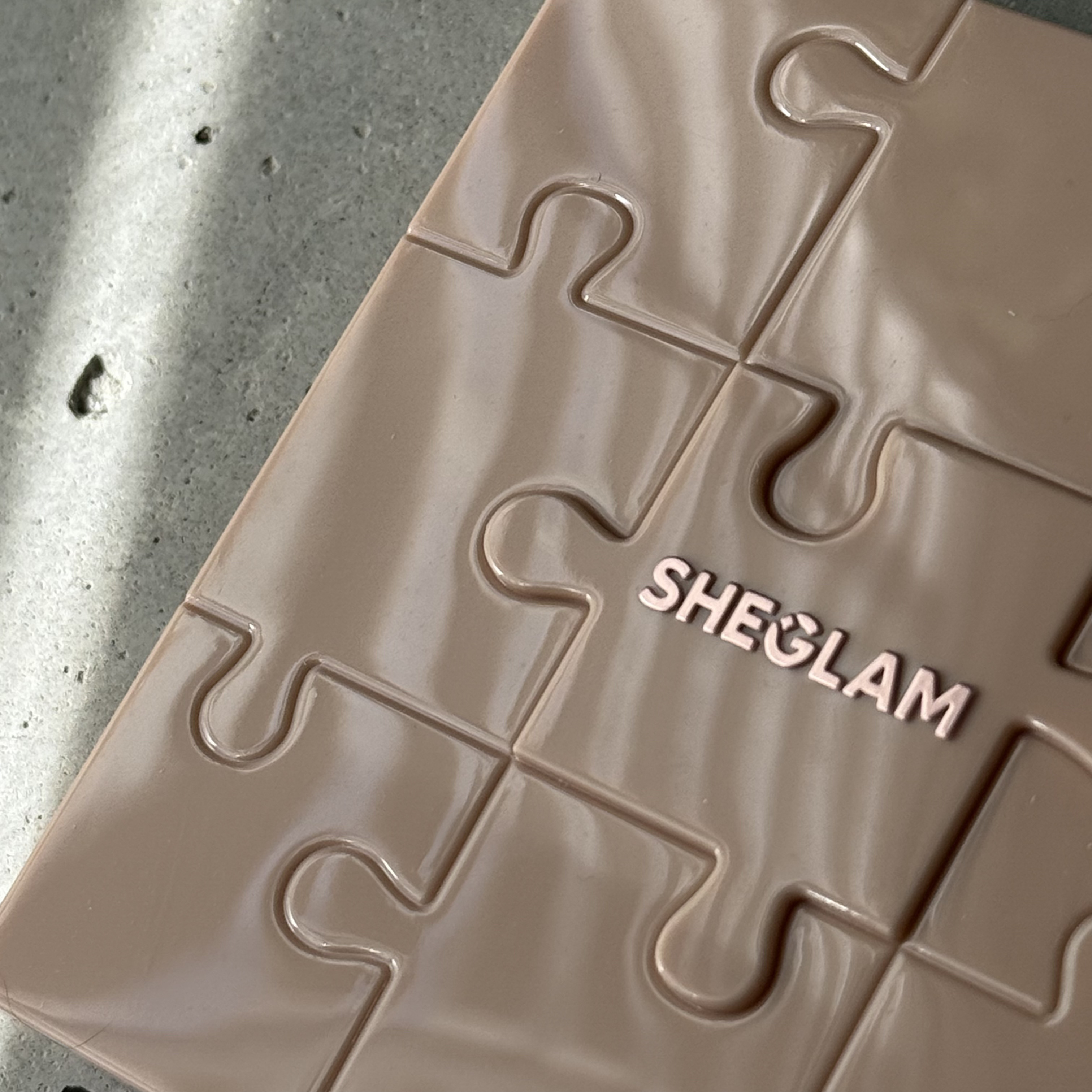 ザジー ジグソーアイシャドウパレット/SHEGLAM/アイシャドウパレットを使ったクチコミ（2枚目）