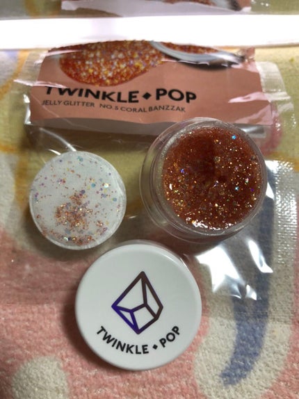 twinkle pop jelly Glitter/CLIO/ジェル・クリームアイシャドウを使ったクチコミ(9枚目)