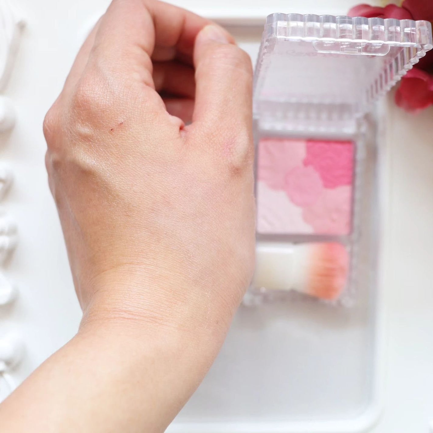 マットフルールチークス/キャンメイク/パウダーチークを使ったクチコミ(4枚目)