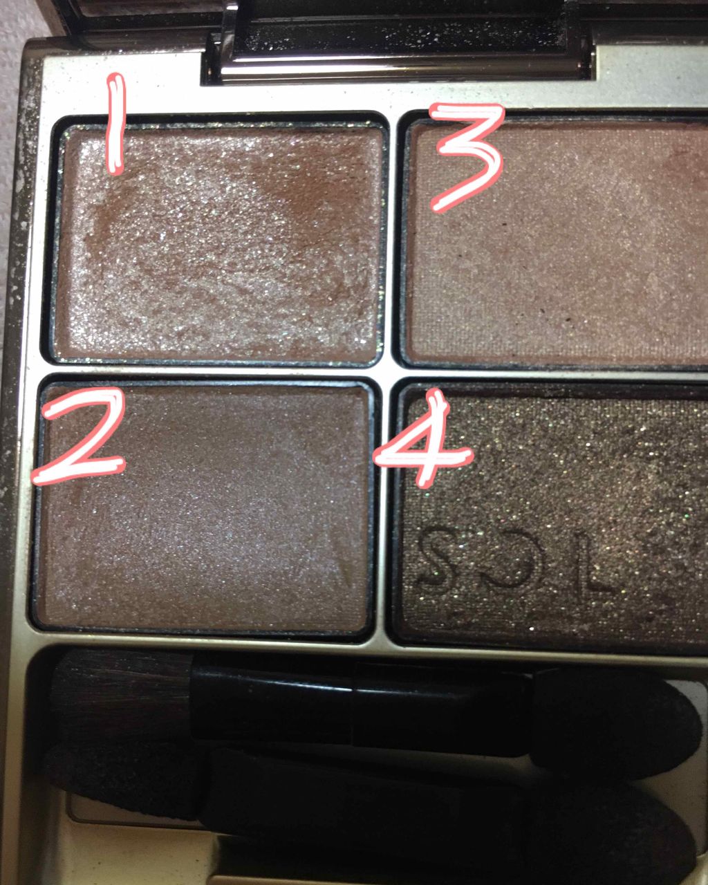 スキンモデリングアイズ/LUNASOL/アイシャドウパレットを使ったクチコミ(3枚目)