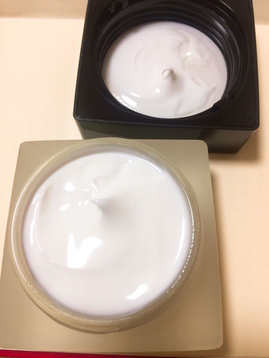 アディクション プライマーアディクション SPF 12 PA+/ADDICTION/化粧下地を使ったクチコミ（2枚目）