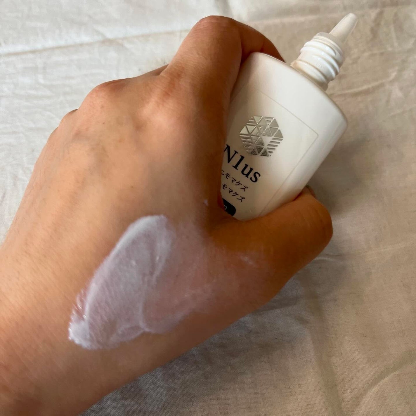 汗ニモマケズ皮脂ニモマケズ/N1us/化粧下地を使ったクチコミ(4枚目)