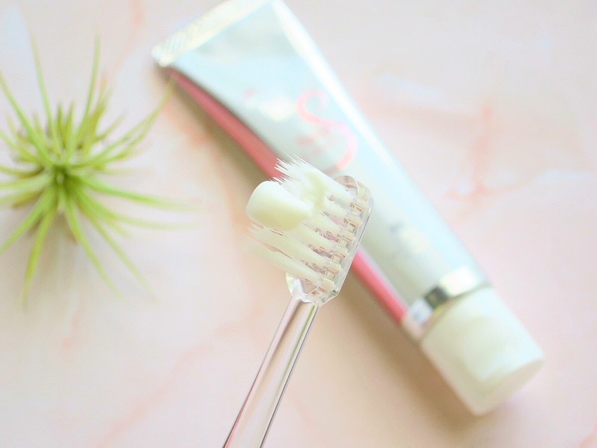 アパガードクリスタル歯ブラシ/アパガード/歯ブラシを使ったクチコミ(4枚目)