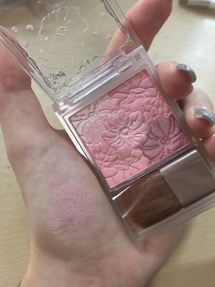 グロウフルールチークス(ブレンドタイプ)/キャンメイク/パウダーチークを使ったクチコミ(1枚目)