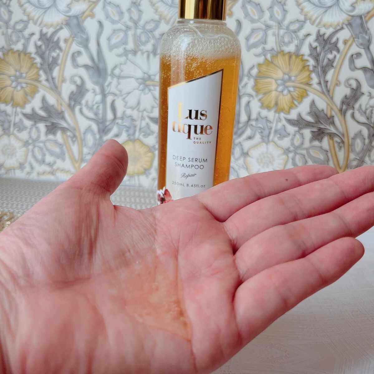 ディープセラムシャンプー リペア/クリームトリートメント モイスト/Lustique/サロンシャンプーを使ったクチコミ(5枚目)