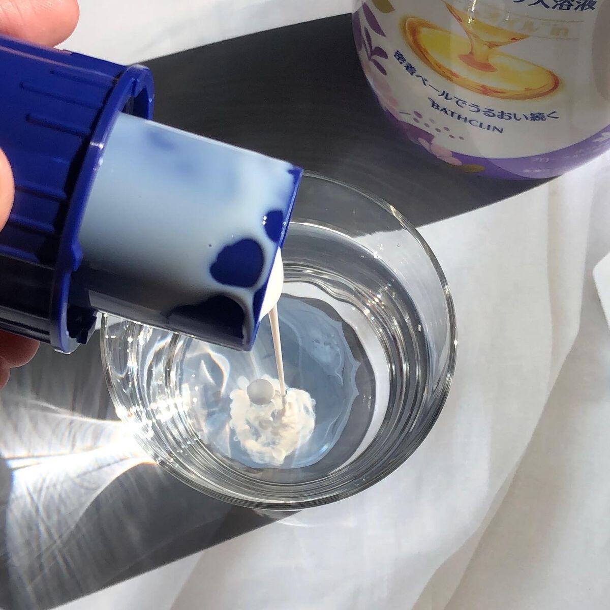 濃厚しっとり入浴液 ホワイトフローラルの香り/薬用ソフレ/保湿系入浴剤を使ったクチコミ(3枚目)