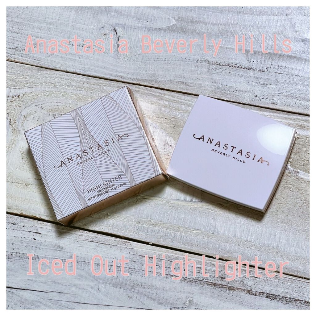 iced out ハイライター/アナスタシア ビバリーヒルズ/パウダーハイライトを使ったクチコミ（1枚目）