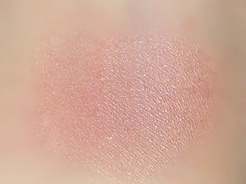 アディクション ザ ブラッシュ パール 003P Foggy Rose/ADDICTION/パウダーチークを使ったクチコミ（3枚目）