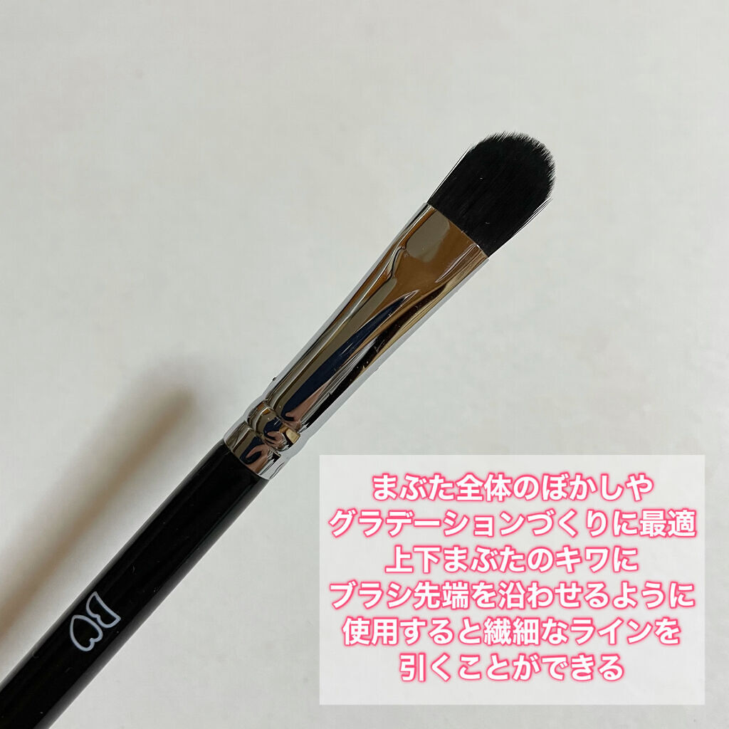 アイブラシ WR/b idol/メイクブラシを使ったクチコミ（3枚目）