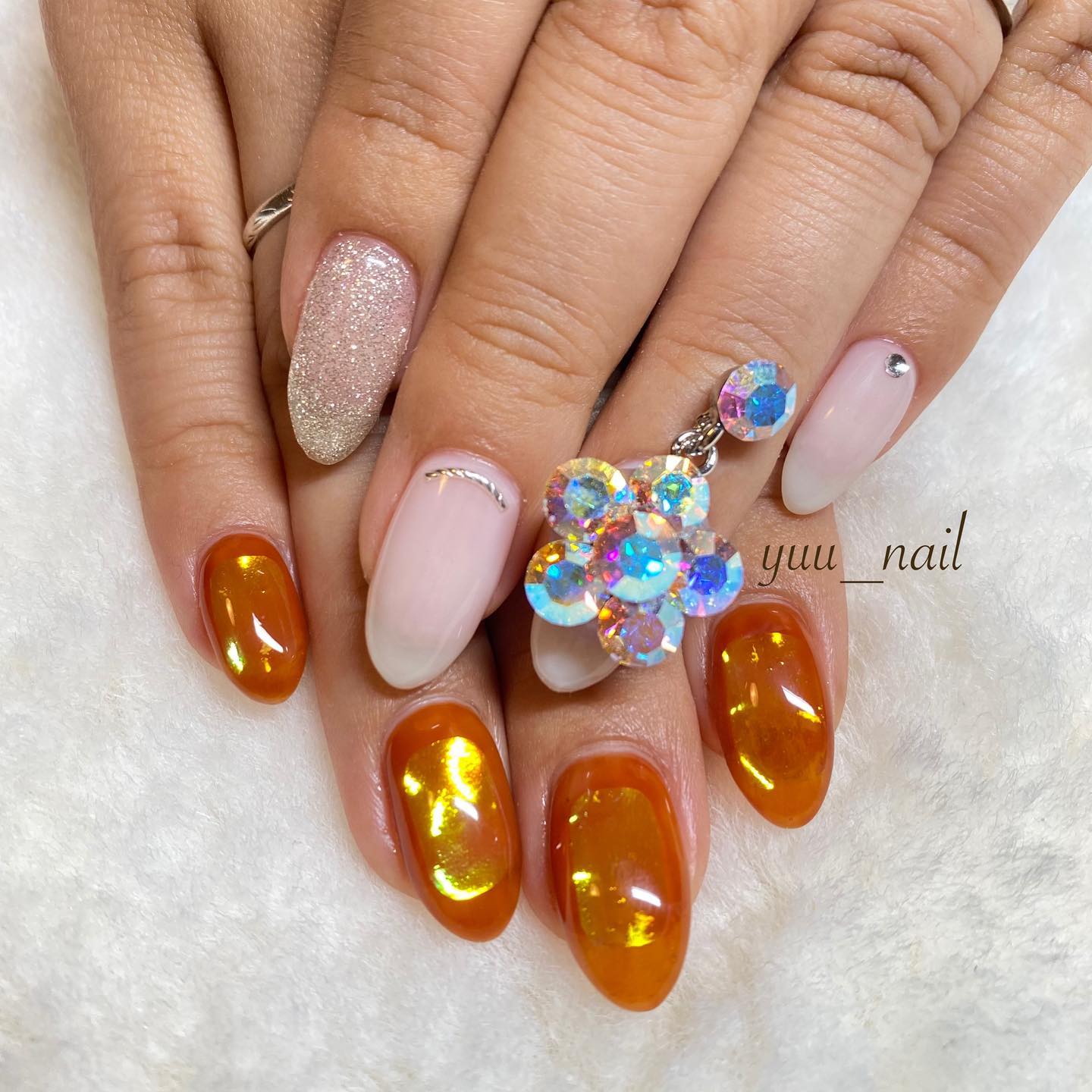 #ネイル,#ジェルネイル,#ニュアンスネイル,#キラキラネイル,#スワロフスキーネイル,#うるうるネイル,#氷ネイルのネイルデザイン