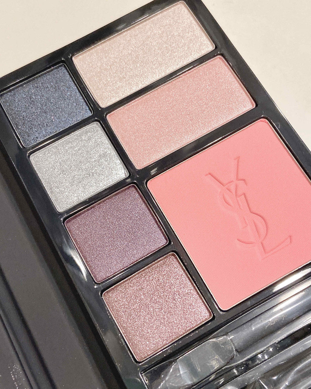 パレット ハイ オンスター/YVES SAINT LAURENT BEAUTE/アイシャドウパレットを使ったクチコミ（2枚目）