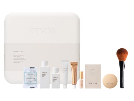 クリアベージュ