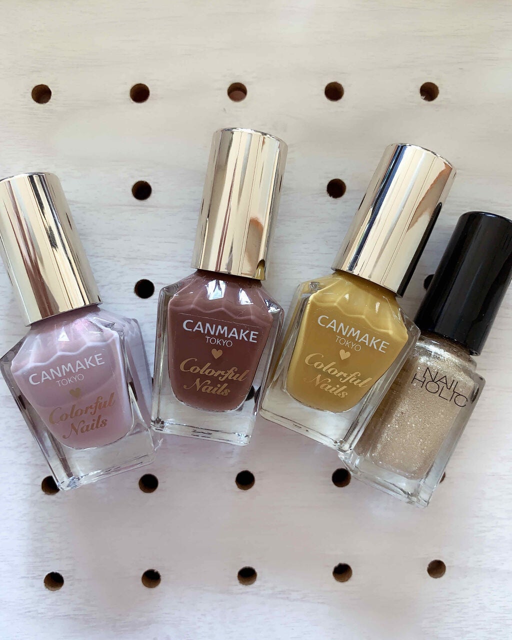 カラフルネイルズ/キャンメイク/マニキュアを使ったクチコミ(3枚目)