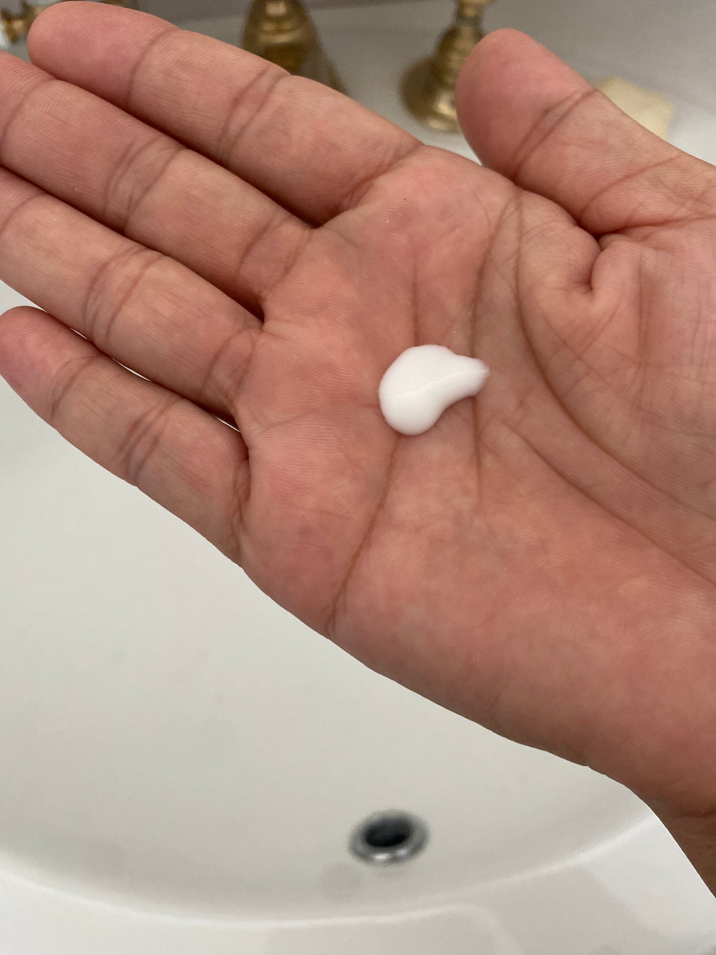 ナチュラル フェミニンミルク ローズゼラニウム/フィルミケア/ボディミルクを使ったクチコミ(3枚目)