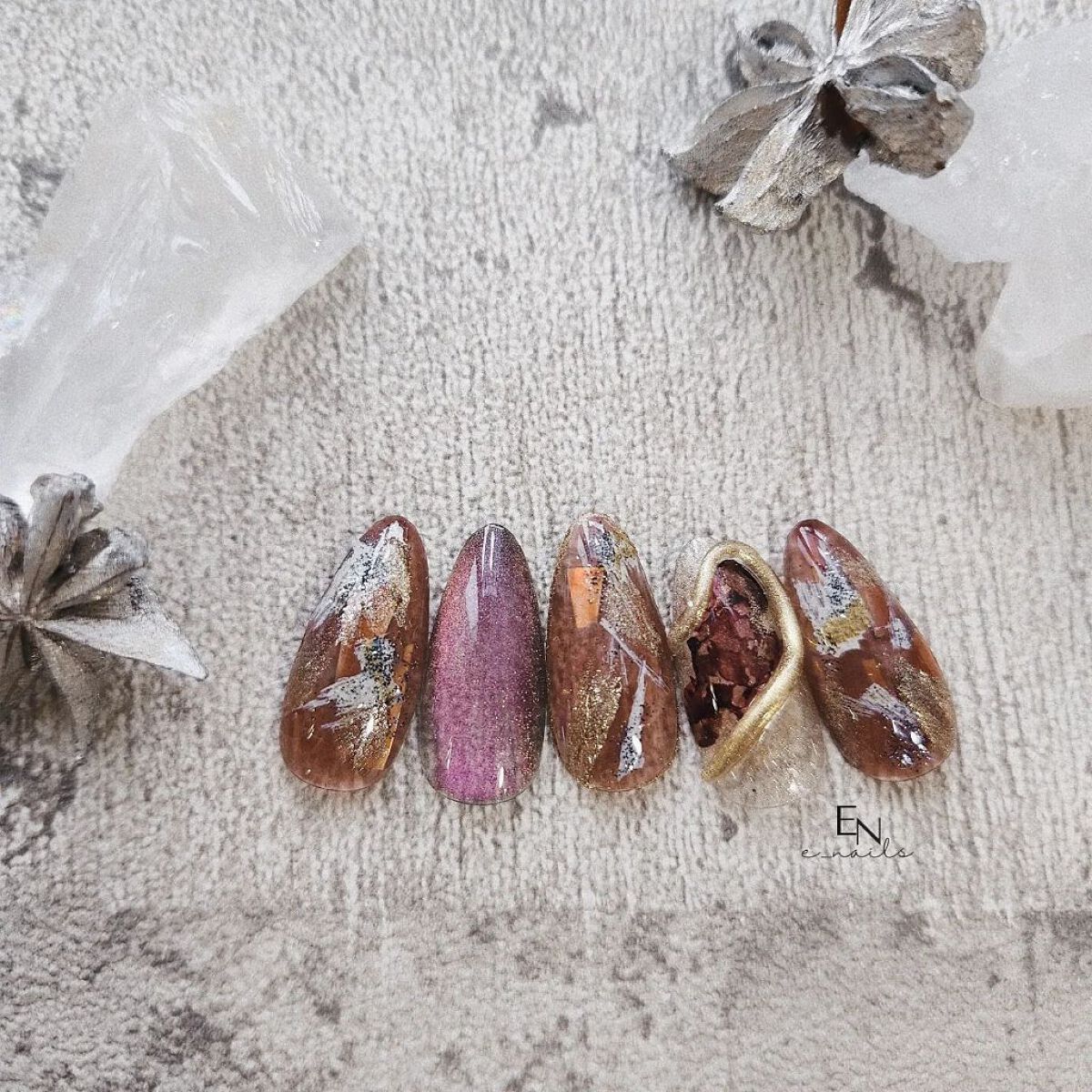 #セルフネイル,#個性派ネイル,#ニュアンスネイルのネイルデザイン